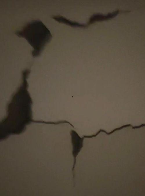 裂缝在线视频观看,揭秘在线视频中的神秘世界